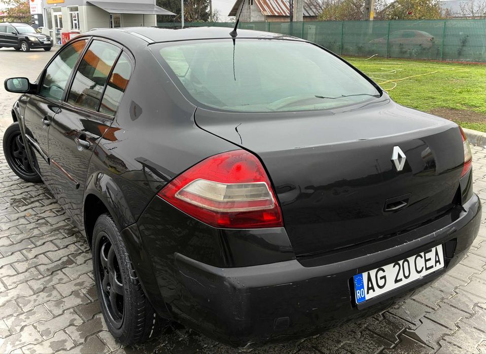 Renault Megane 1.5 DCI 2005 100 CP 4000 Lei negociabil