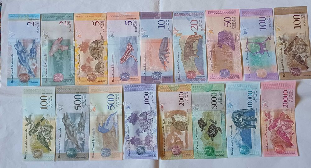 Album colecție și lot bancnote necirculate