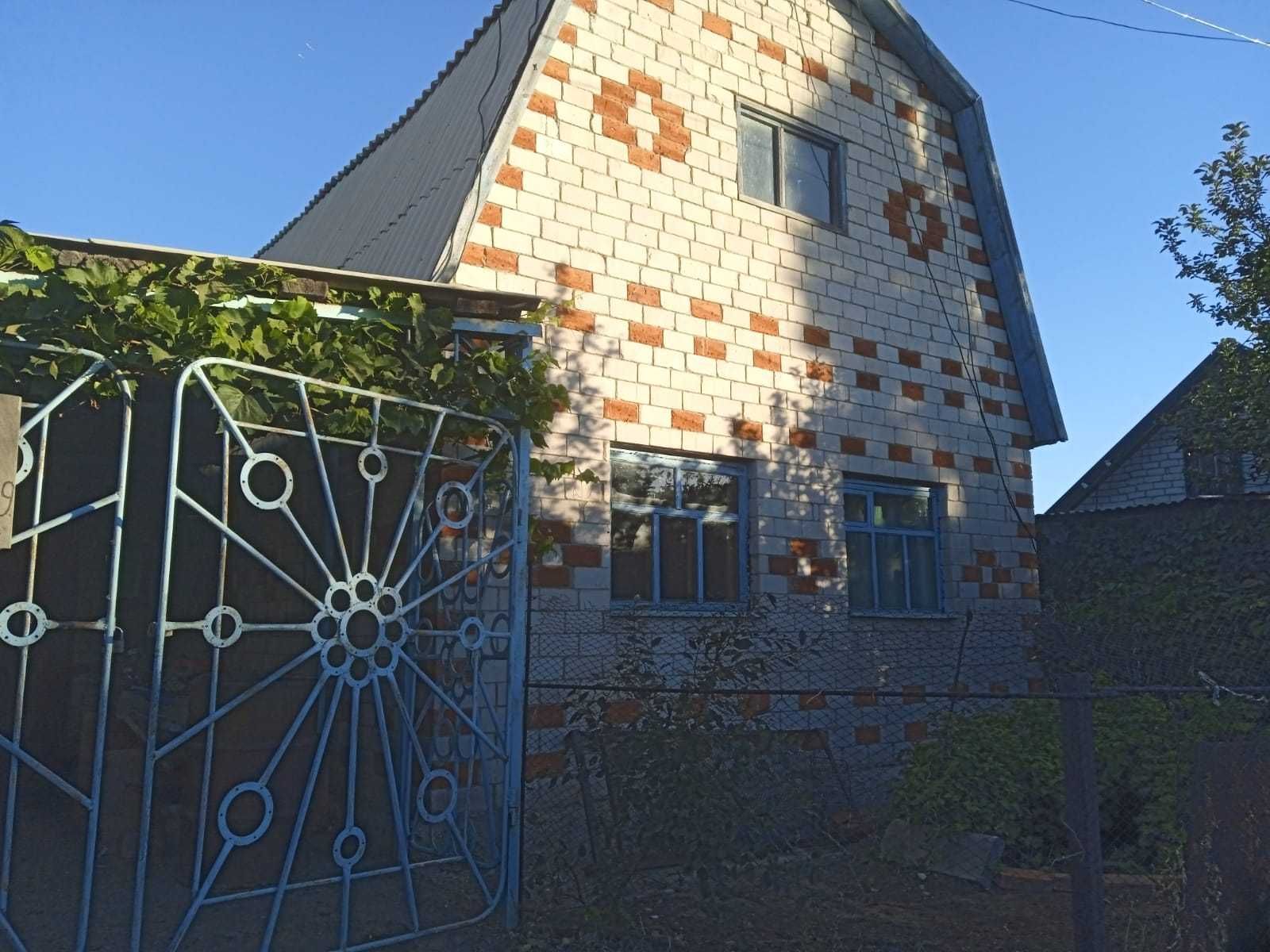 Дача (дом) с земельным участком 6,5 соток