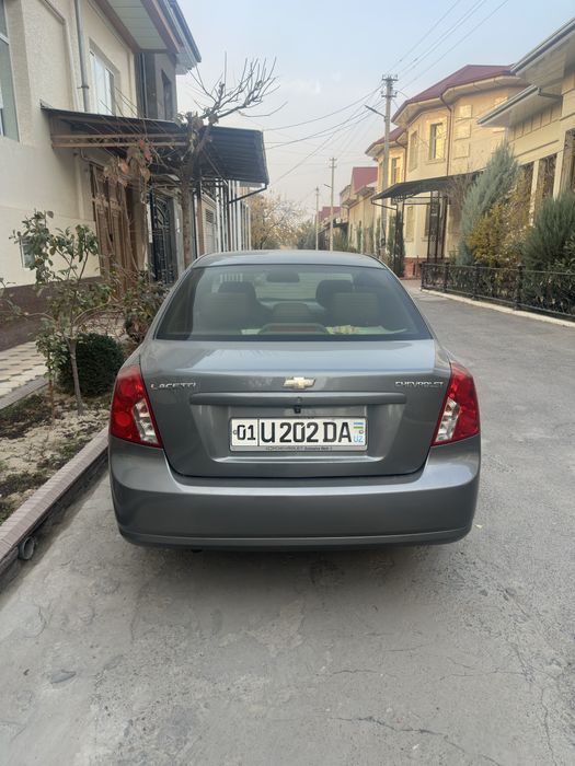 Lacetti 1,6motor, 2013-yil, mokriy asfalt rangli 1-kishi