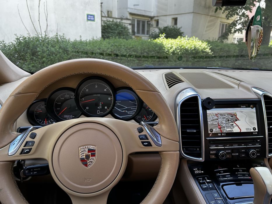 Porsche Cayenne IMPECABIL - SUV Premium 4x4