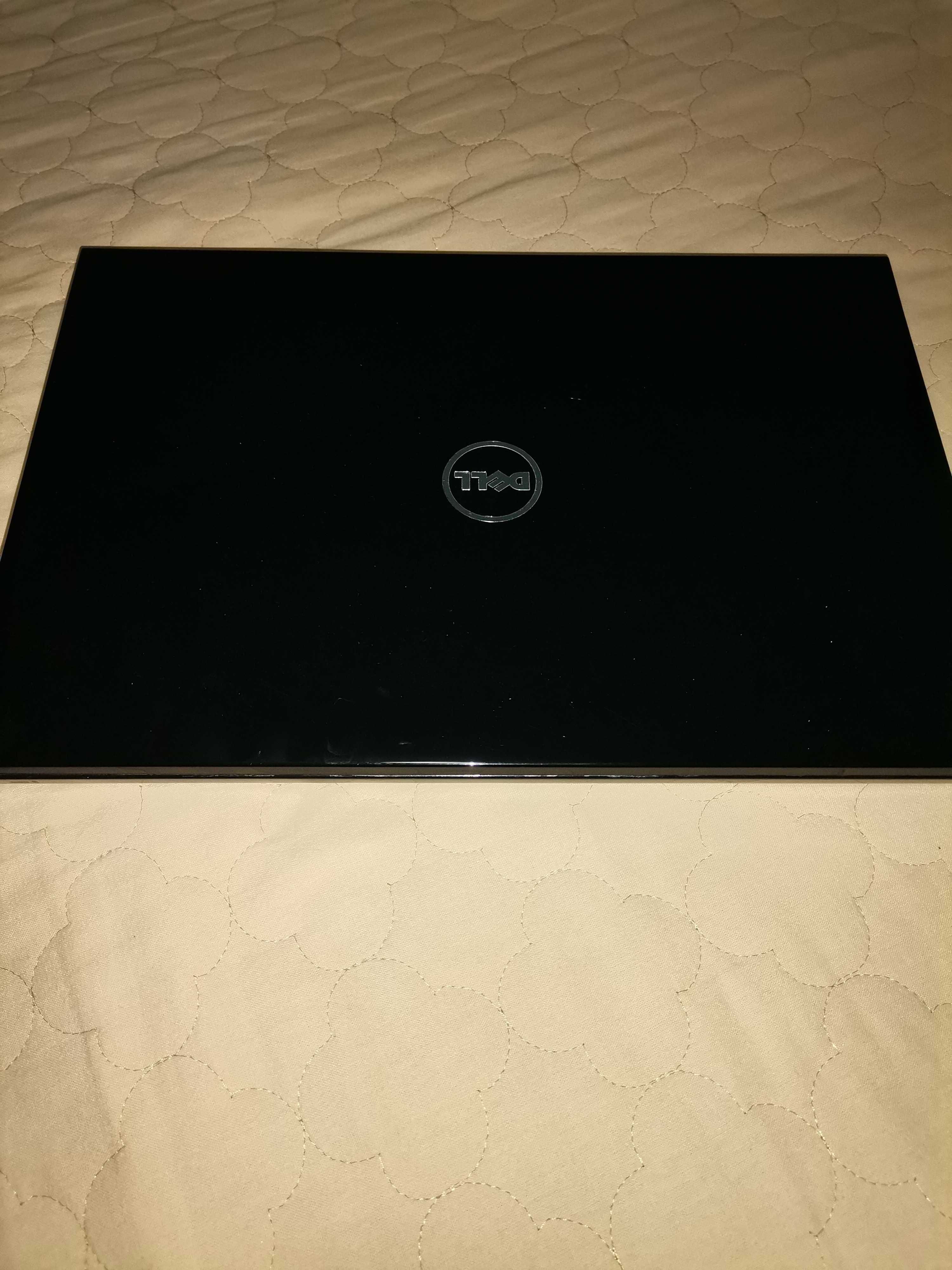 Лаптоп Dell Inspirion 15 5000 Series