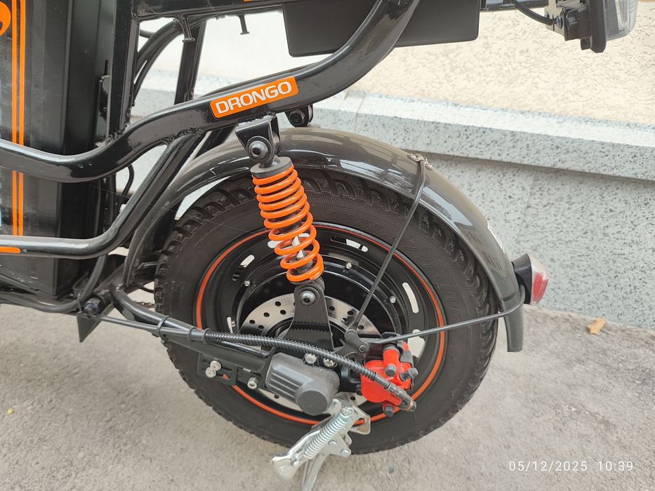 Monster skuter srochno