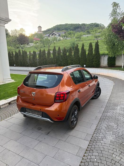 Dacia Sandero Stepway 2018 Dacia Sandero stepway 0.9 TCE Masina Buna