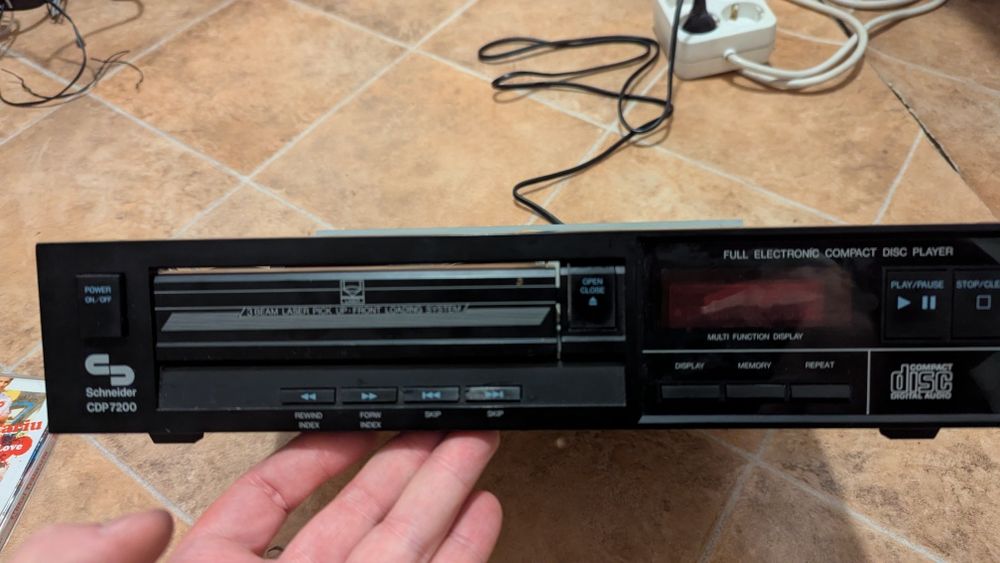 Cd player Schneider CDP 7200