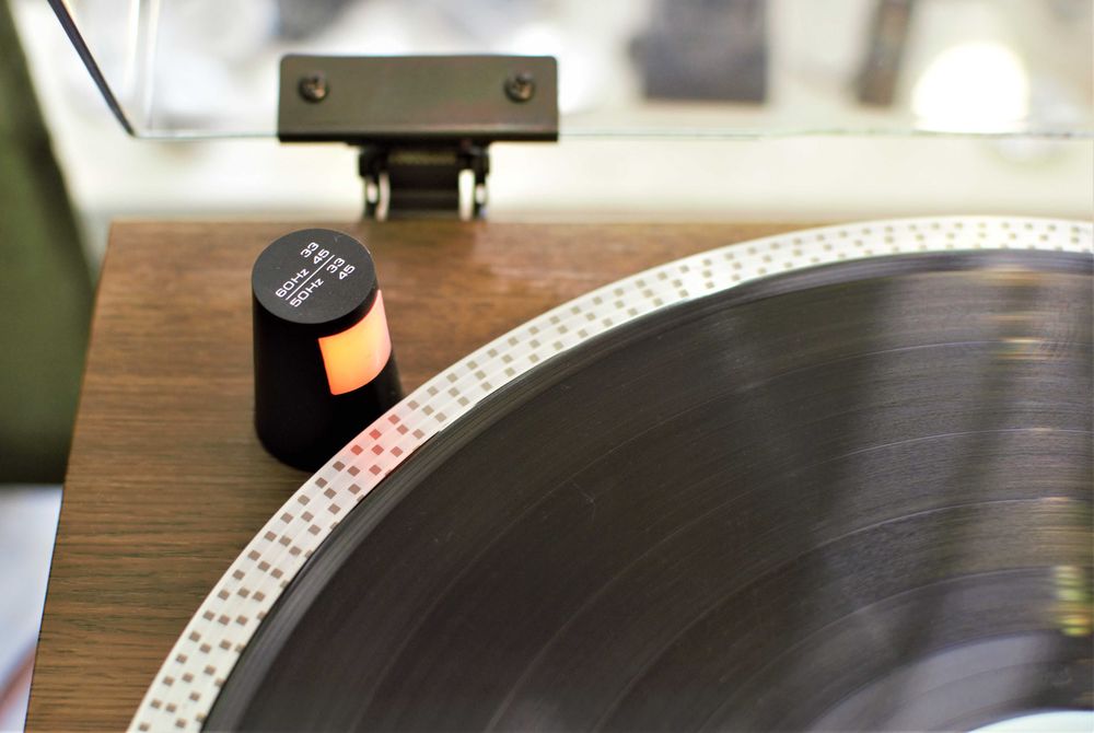 Проигрыватель виниловых дисков Yamaha YP-D3