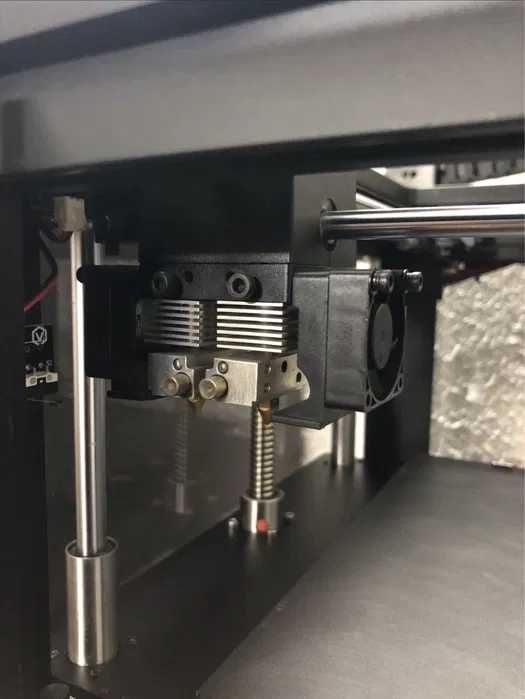 Imprimanta 3D Raise3D N2 Dual Plus