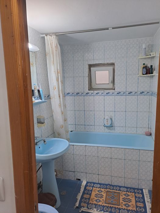Inchiriez Apartament