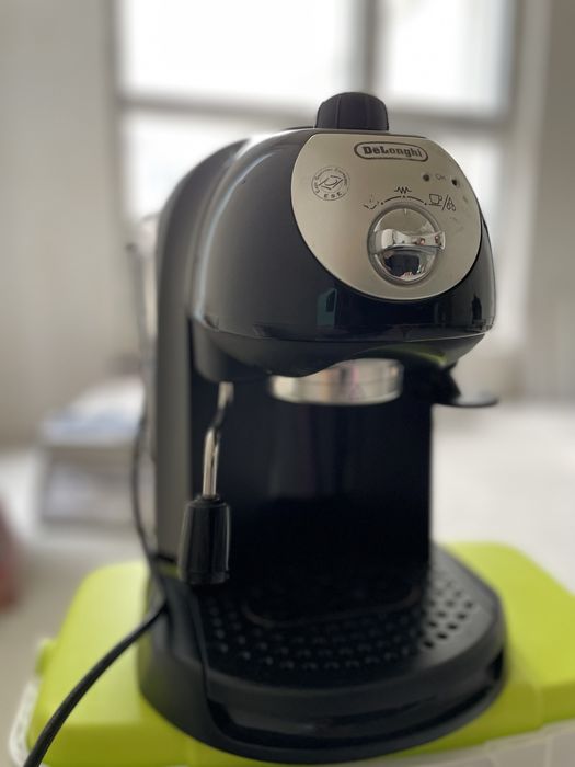Кафе машина delonghi