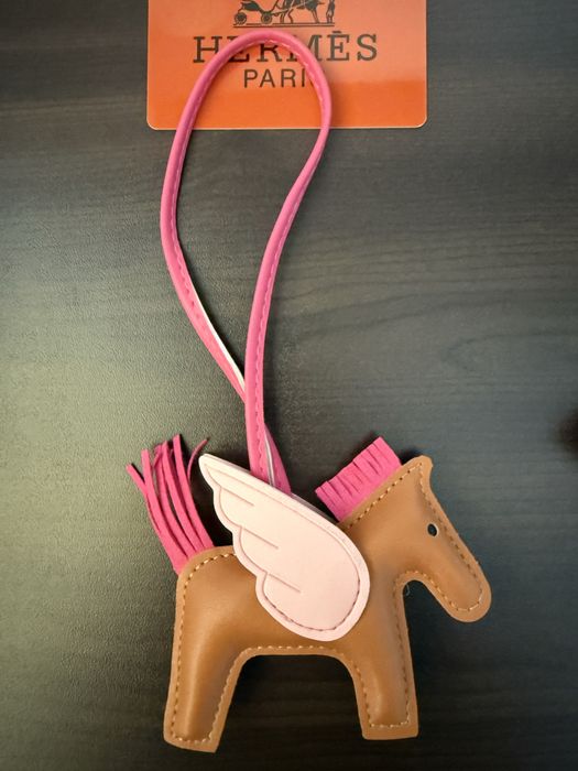 Hermes аксесоар за чанта от ест.кожа