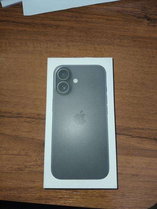 iPhone 16 Чёрный