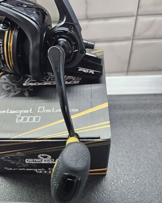 Mulineta PRO FL Strategist Distance 8000 10+1 Rulmenti NEW 2024