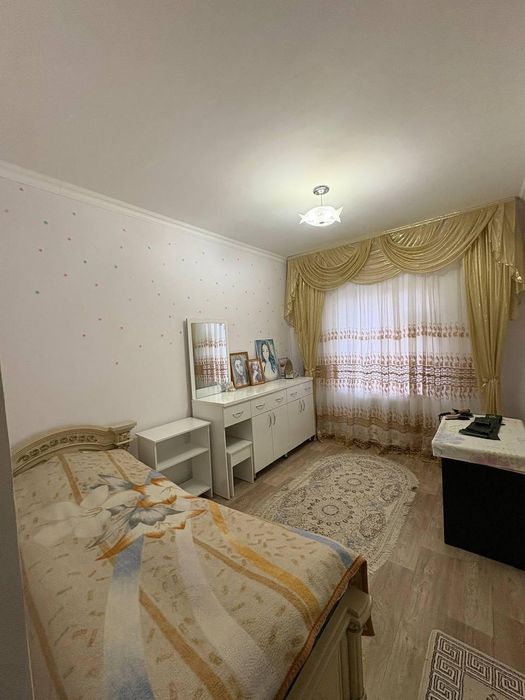 Chirchiq, Arancha, voyenniy gorodok 5etajli Dom 4-etaj , 4xonali uy