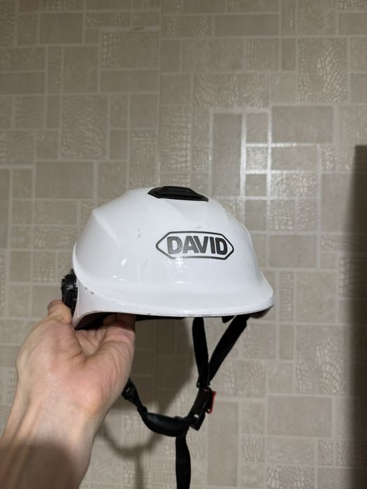 Шлем ведосипедный/мопед