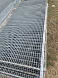 Trepte metalice zincate si rigole