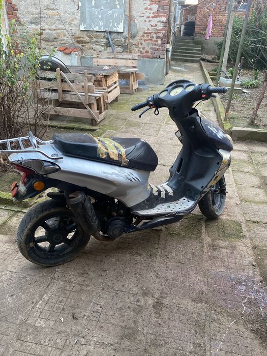 Keeway arn 50 с документи! Всичко работи пали и върви