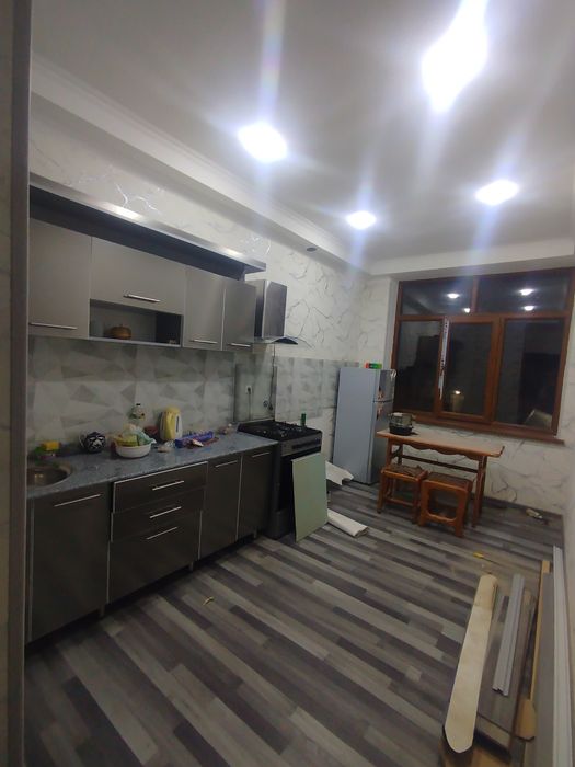 Ijaraga kvartira beriladi Vagzal karavan orqasida 1 xona 2 etaj