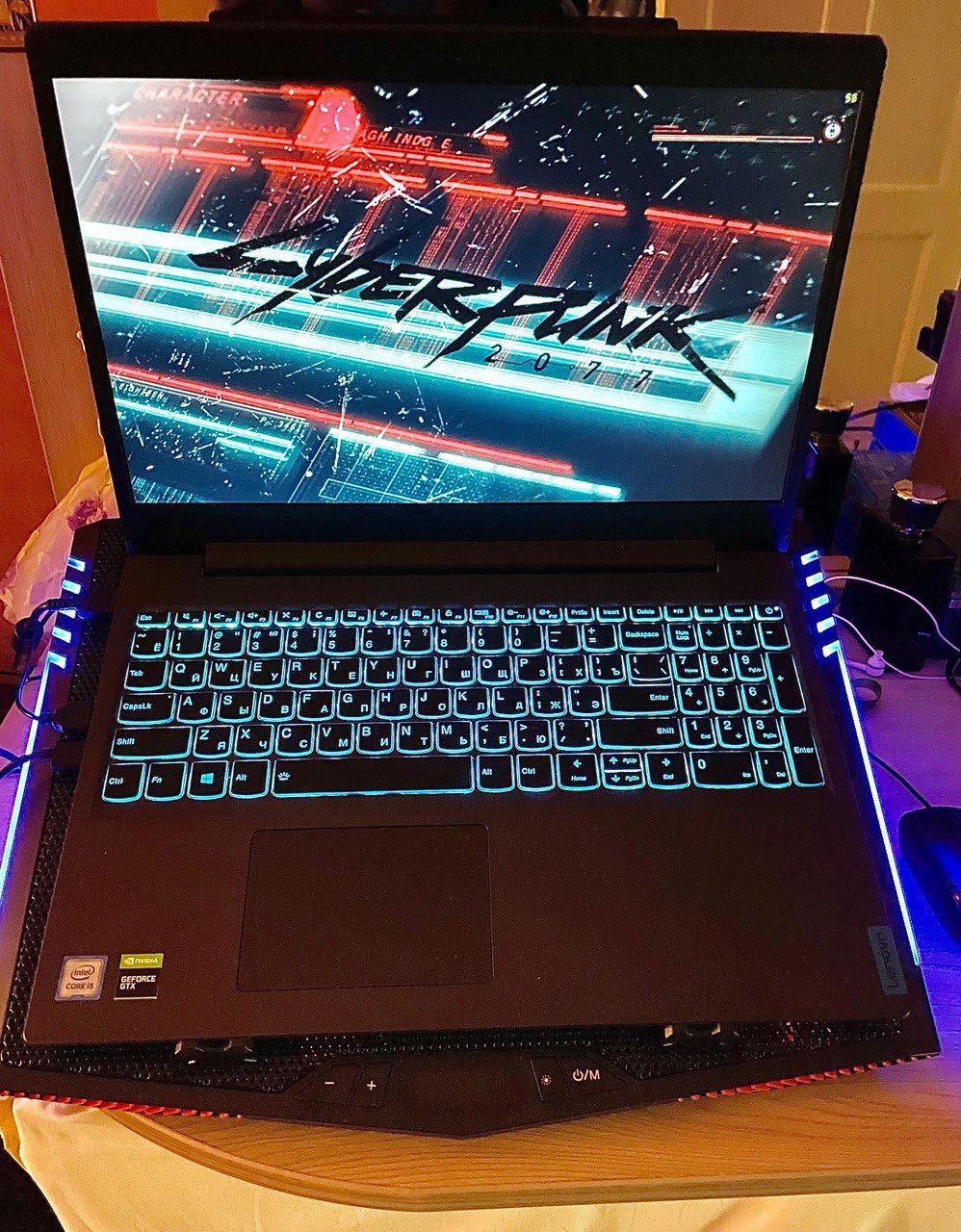 Игровой ноутбук Lenovo Gaming  intel i5 / nvidia 1650 4GB/ 8GB RAM /