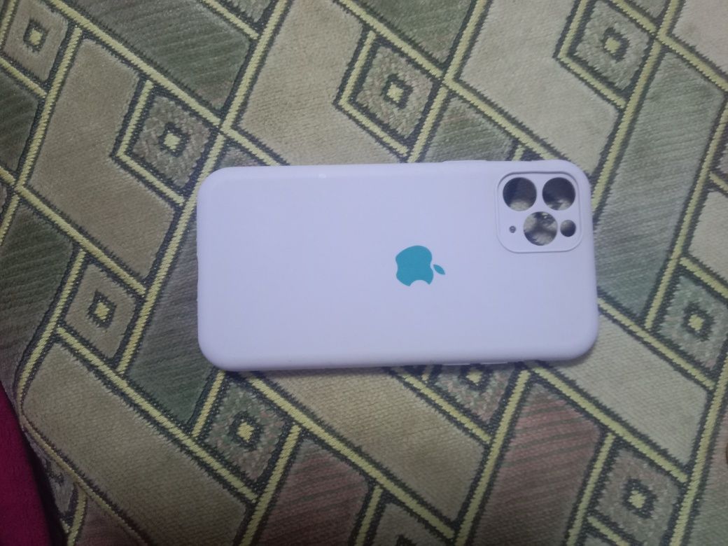 iPhone 11,12 pro