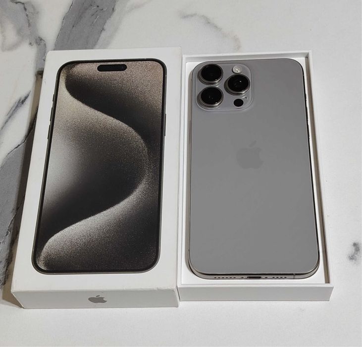 Продам айфон 15 про макс