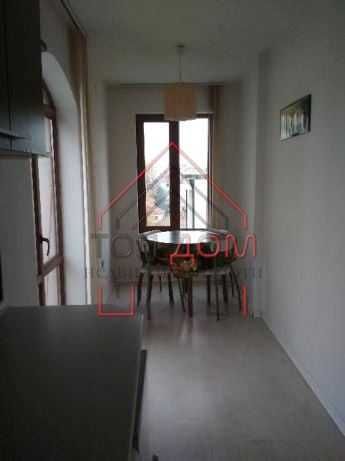 Дава се под наем Тристаен апартамент в Варна, Цветен квартал - 70 кв.м за 612 € - Снимка #8