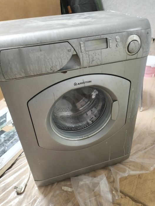 Продам стиральную машинку