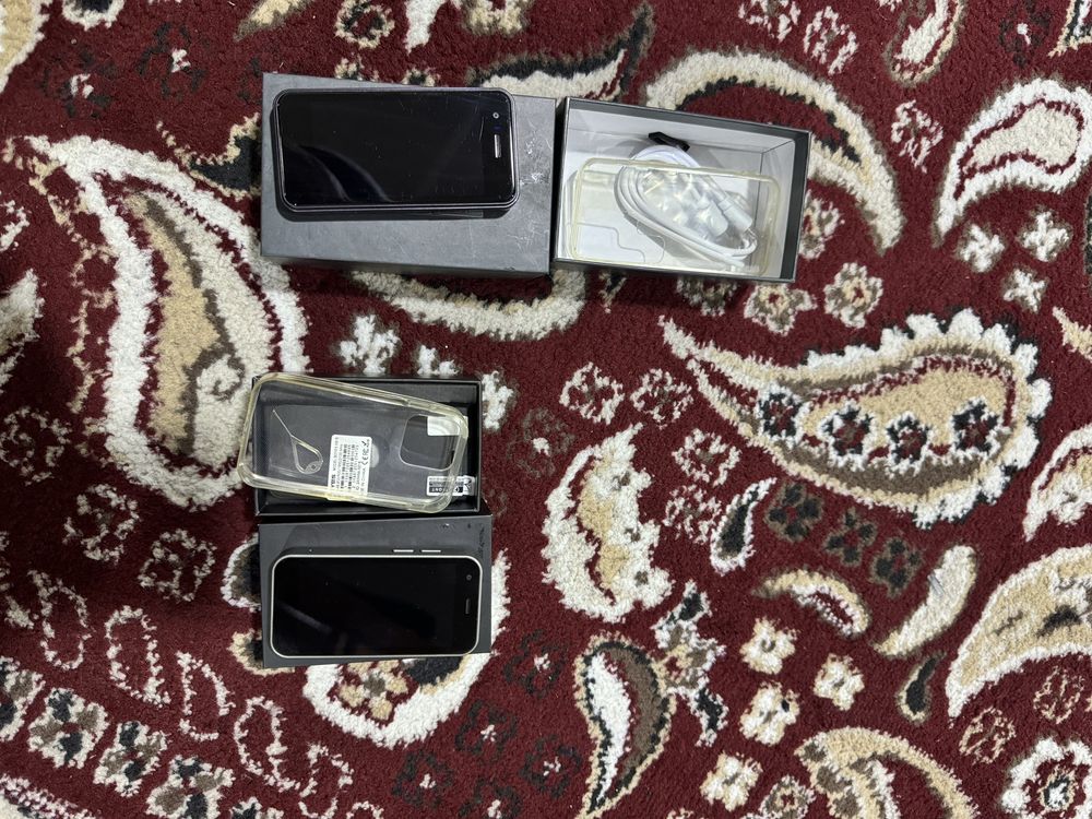 Mini ayfon bilan mini samsung s24 ultra yengi telefonlar