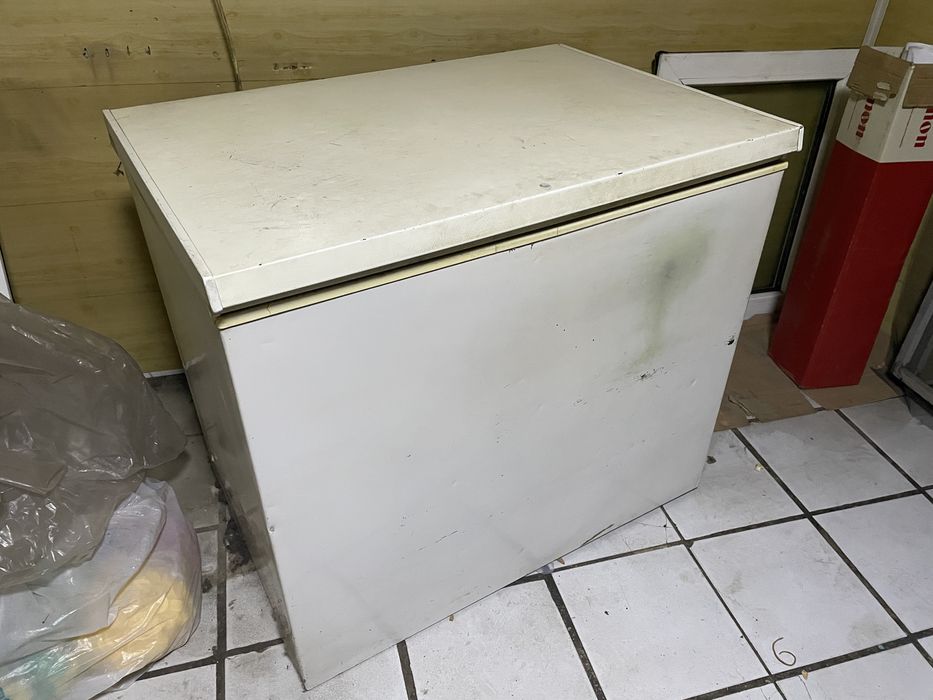 Морозильник в рабочем состоянии