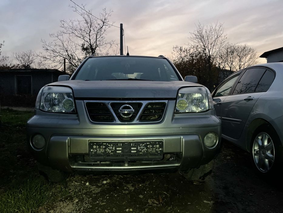 X-Trail T30 Турбо Дюзи Фар Калник Врата Стъкло Мотор Скорости Диф Щора