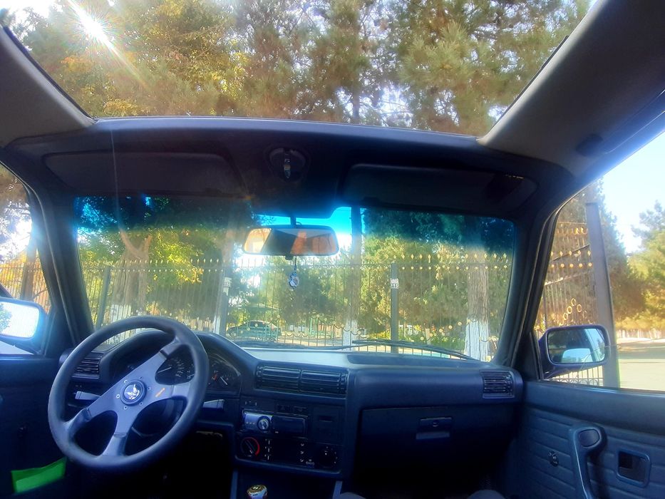 BMW E30 1988 res m50