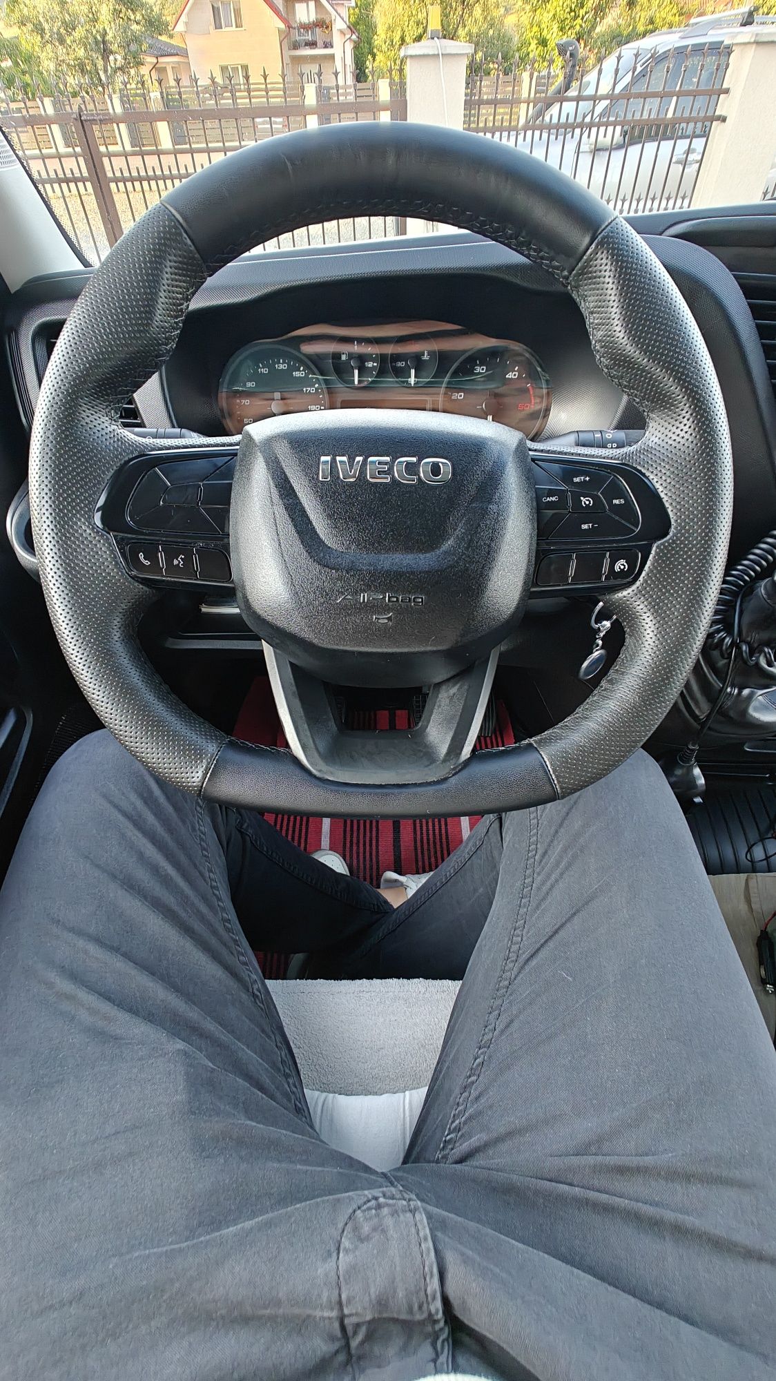 Iveco Daily 35S16 platforma