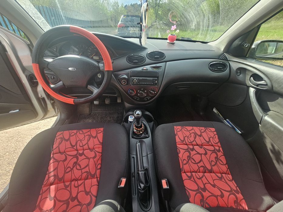 Ford focus 2 1.6 benzina