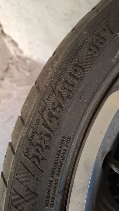 Оригинални джанти за рено 19ки с гуми