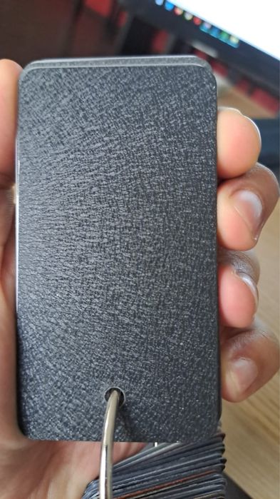 Tabla cutata gard / acoperis