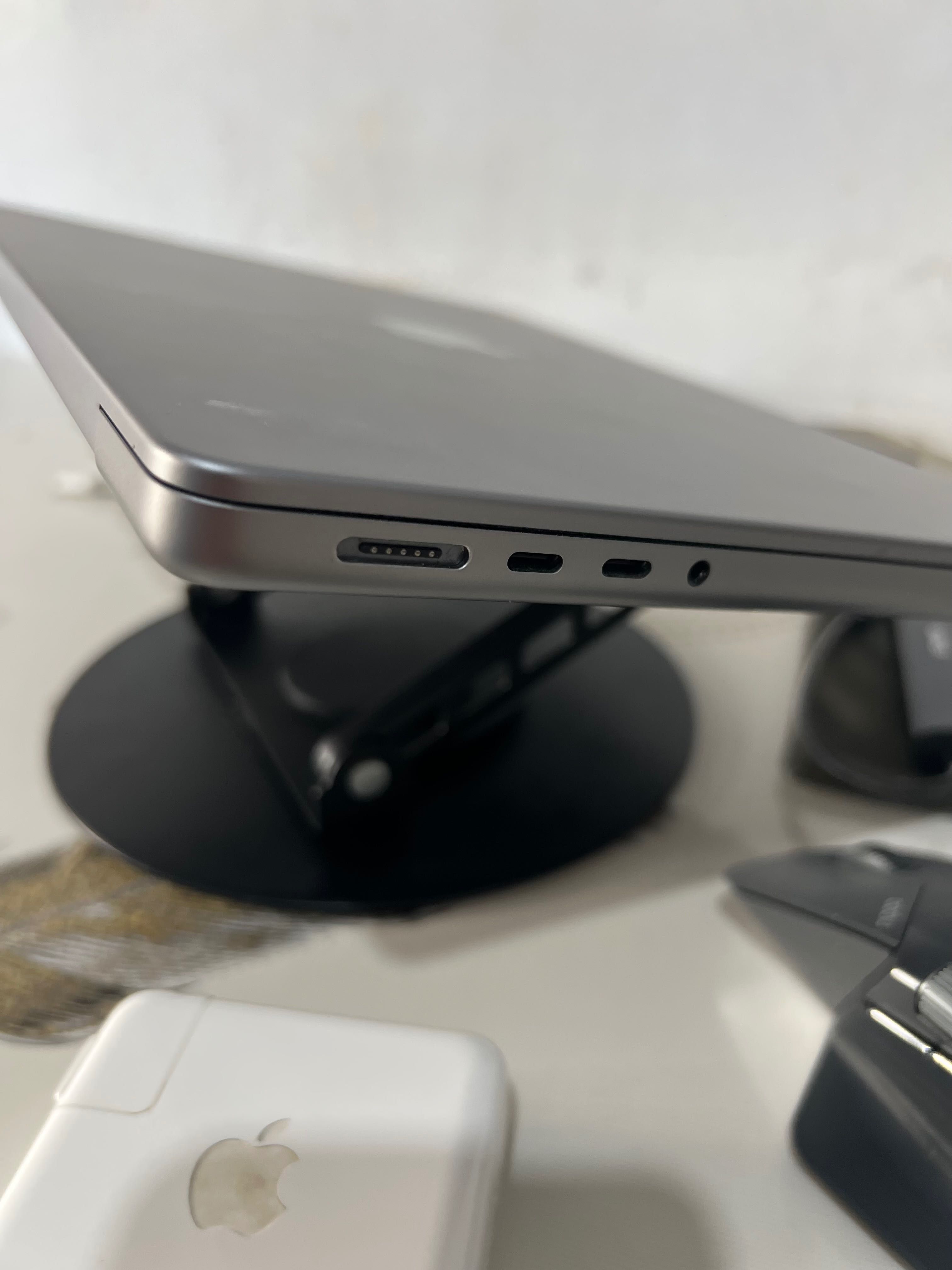 MacBook Pro 14.2 M1 Pro