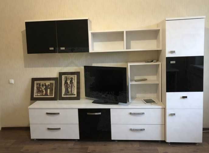 Дава се под наем Двустаен апартамент в Пловдив, Център - 65 кв.м за 295.8 € - Снимка #3