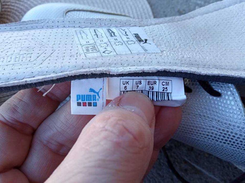 Pantofi sport Puma, mar. 39, UK6 (25 cm) made in Italy.