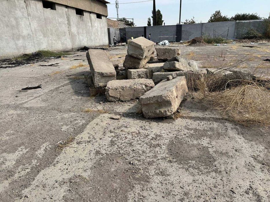 Бетонные плиты - бесплатно