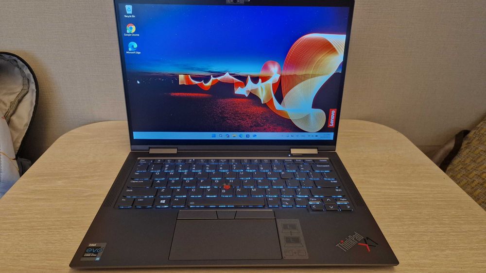 ThinkPad X1 Yoga Gen 6 –Ultrabook Business Premium 32GB RAM, i5-1145G7