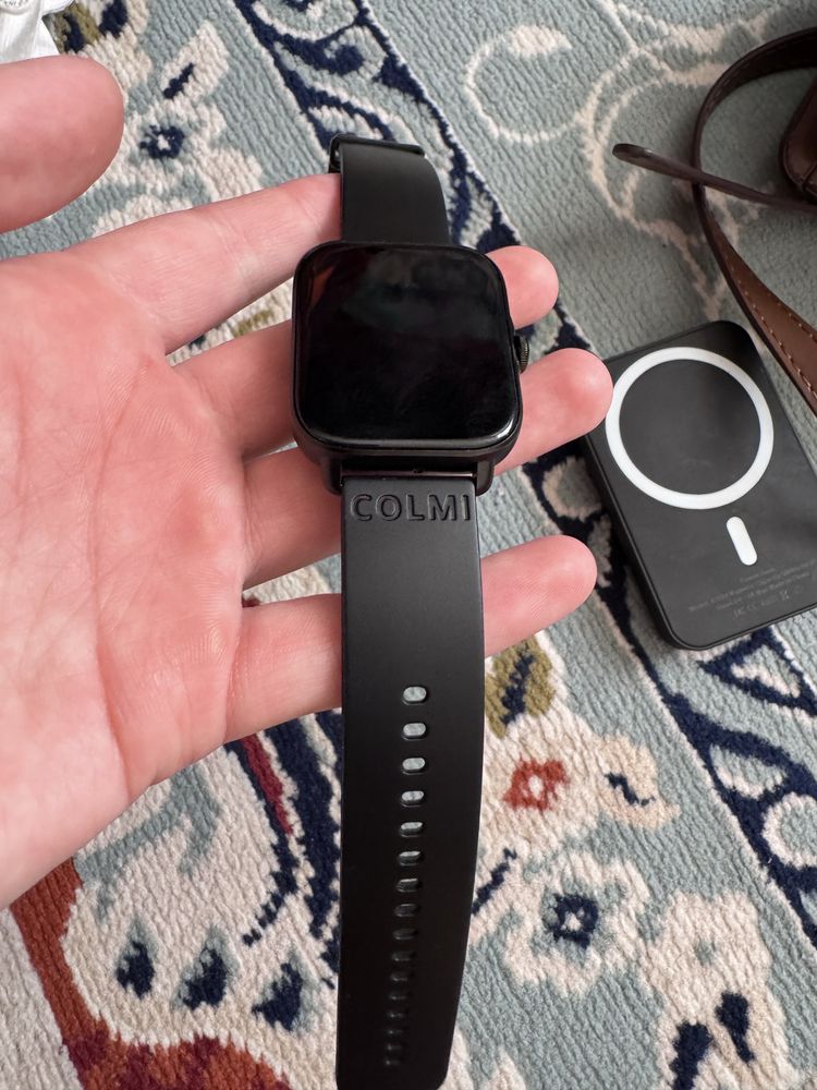 СРОЧНО ПРОДАМ Colmi smart часы