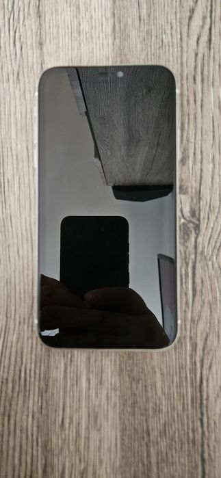 Telefon iPhone 11