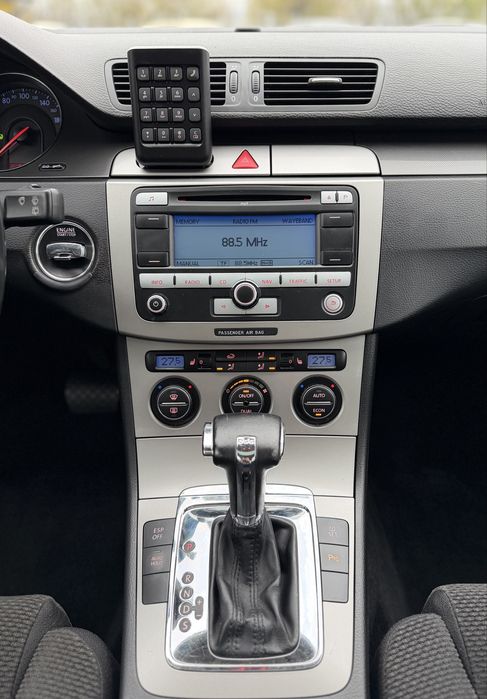 Volkswagen Passat B6 / 2007 / 2.0 TDI / Automat / Euro 4 / RATE