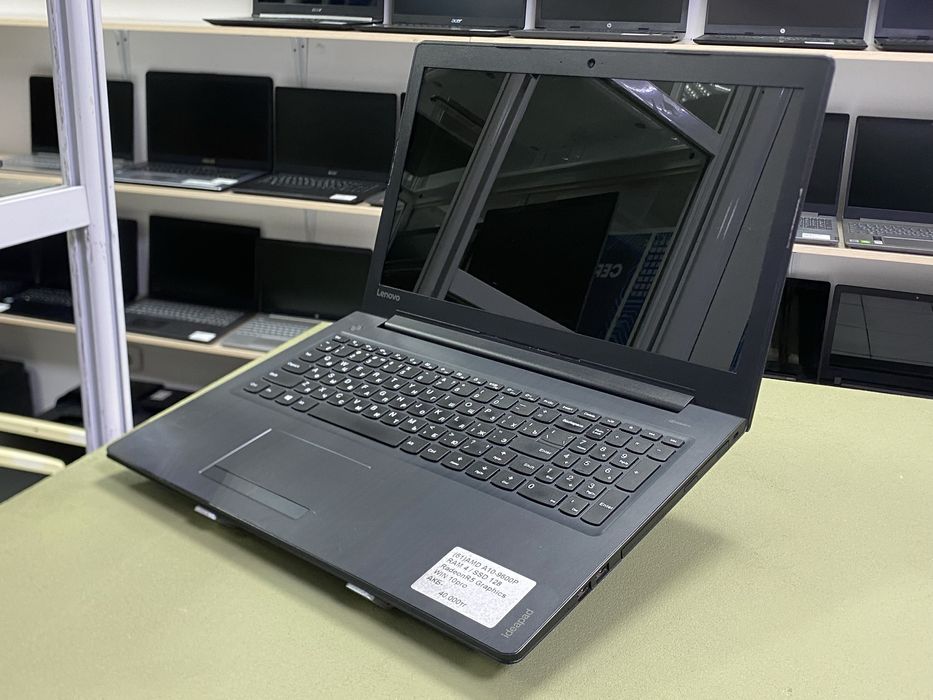 Ноутбук Lenovo IdeaPad AMD A10 / 4GB / SSD 128GB / R5 Graphics