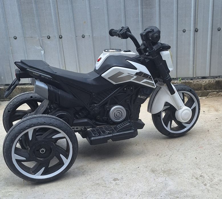 Vând motor electric copii!