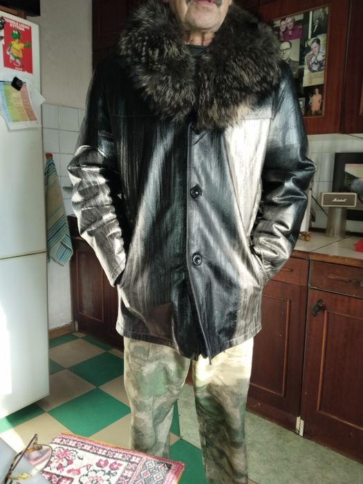 Куртка кожаная новая