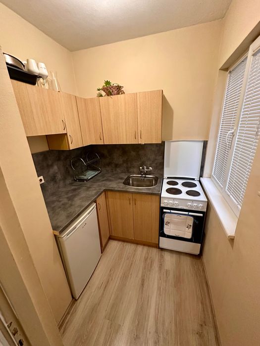 Дава се под наем Едностаен апартамент в Пловдив, Кючук Париж - 39 кв.м за 204 € - Снимка #10