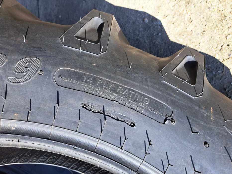 Anvelope noi pentru TRACTOR FIAT 16.9-34 cu 14PLY cauciucuri marca MRL