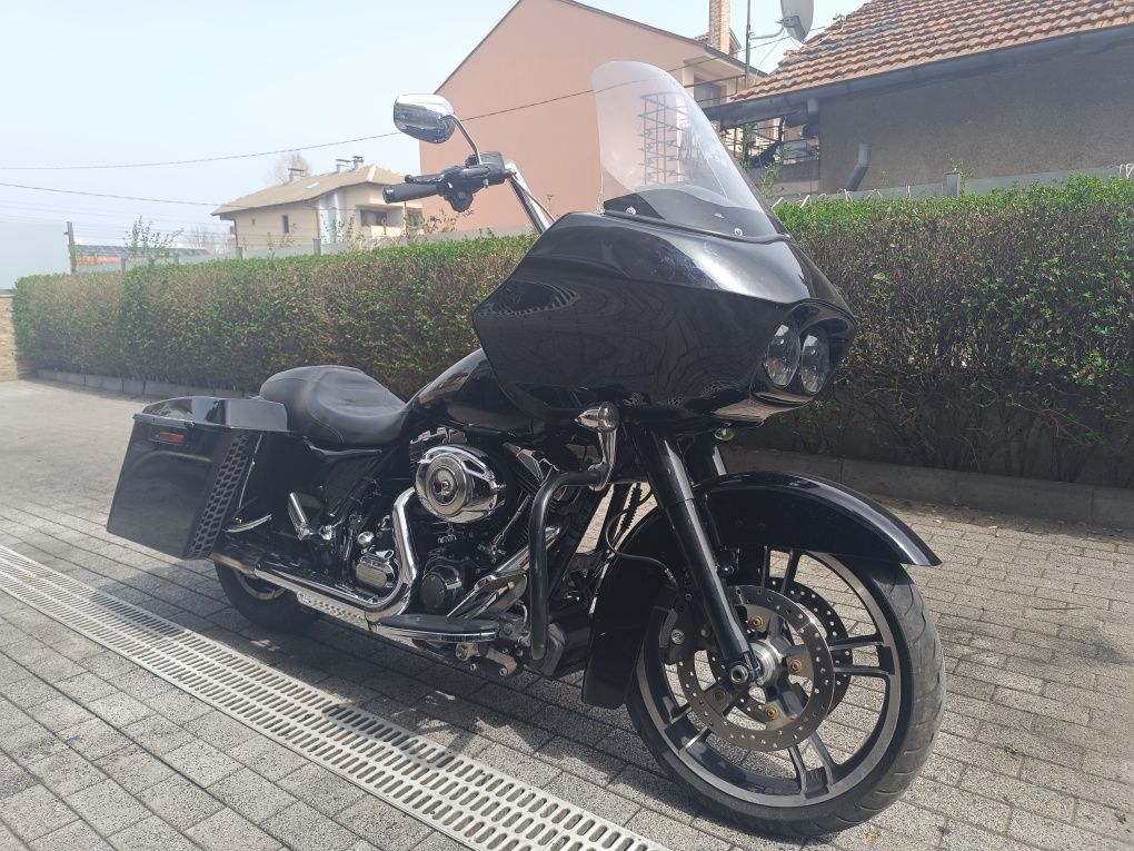 Harley Davidson FLTRX Road Glide