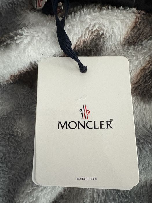 Geaca Mon.cler maya marimea L