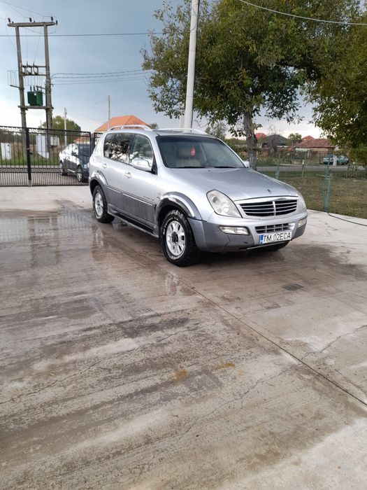 Ssangyong Rexton 2.7 tdi motor cutie Mercedes